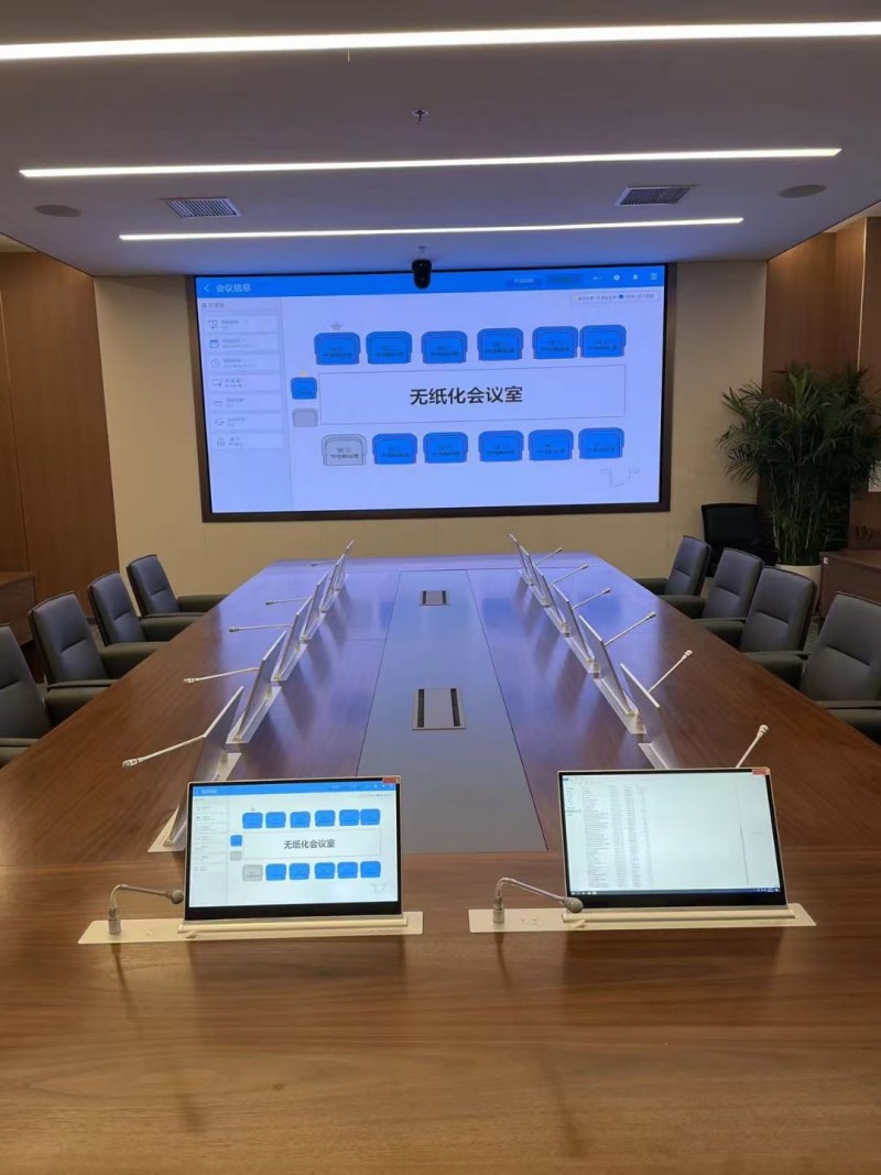 Display Lifter bieten einen Installationsservice von Tür zu Tür an